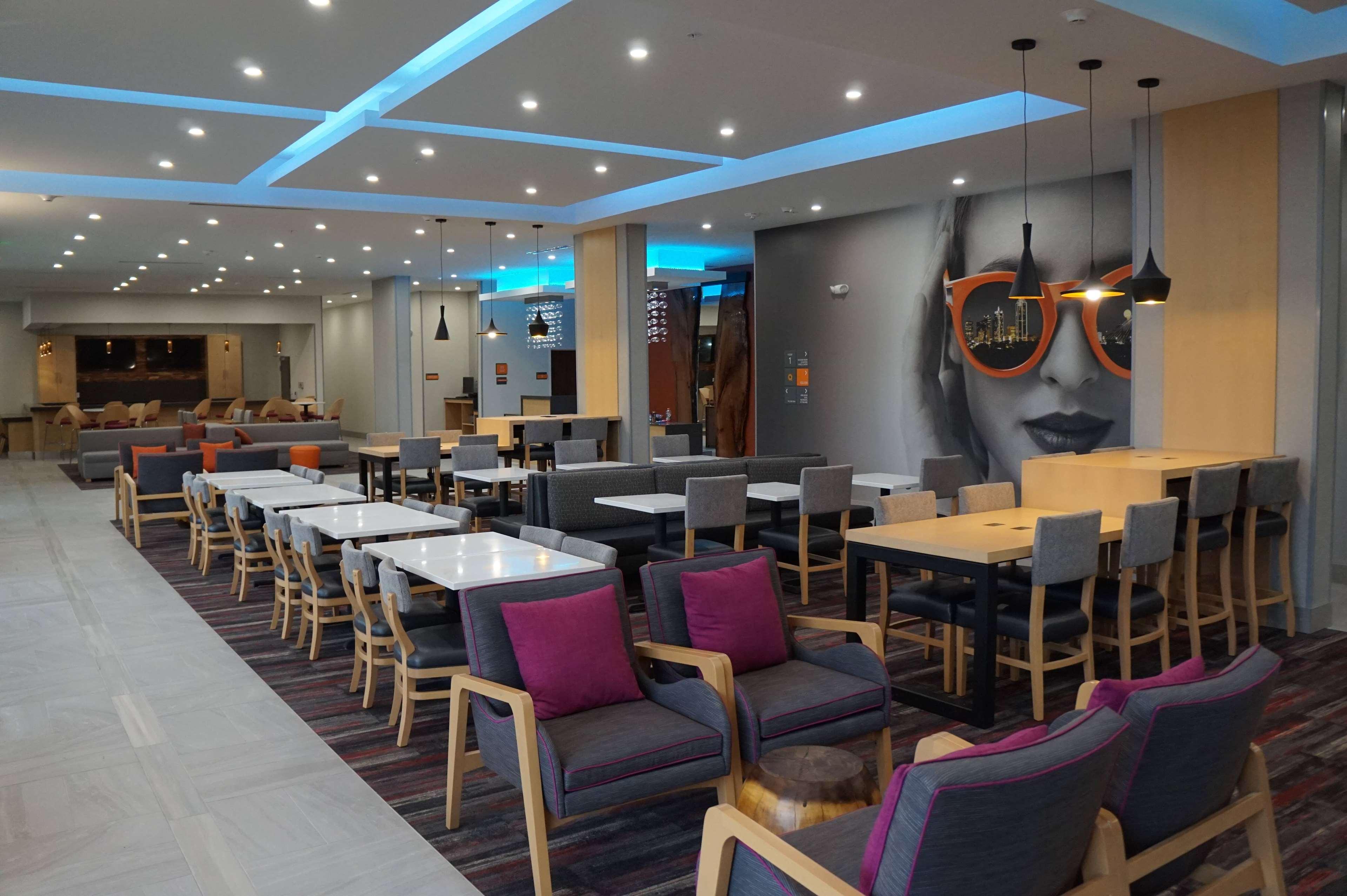 La Quinta Inn & Suites By Wyndham Lewisville Exteriör bild