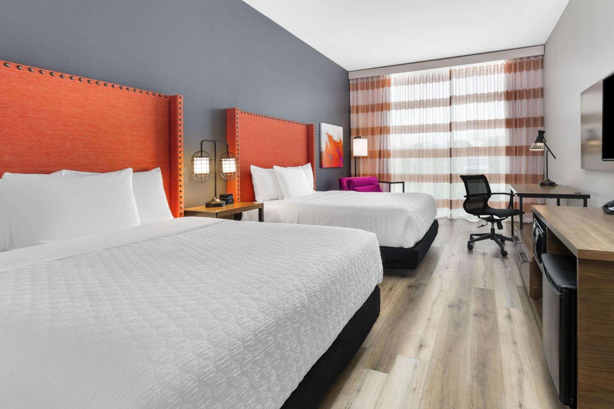 La Quinta Inn & Suites By Wyndham Lewisville Rum bild
